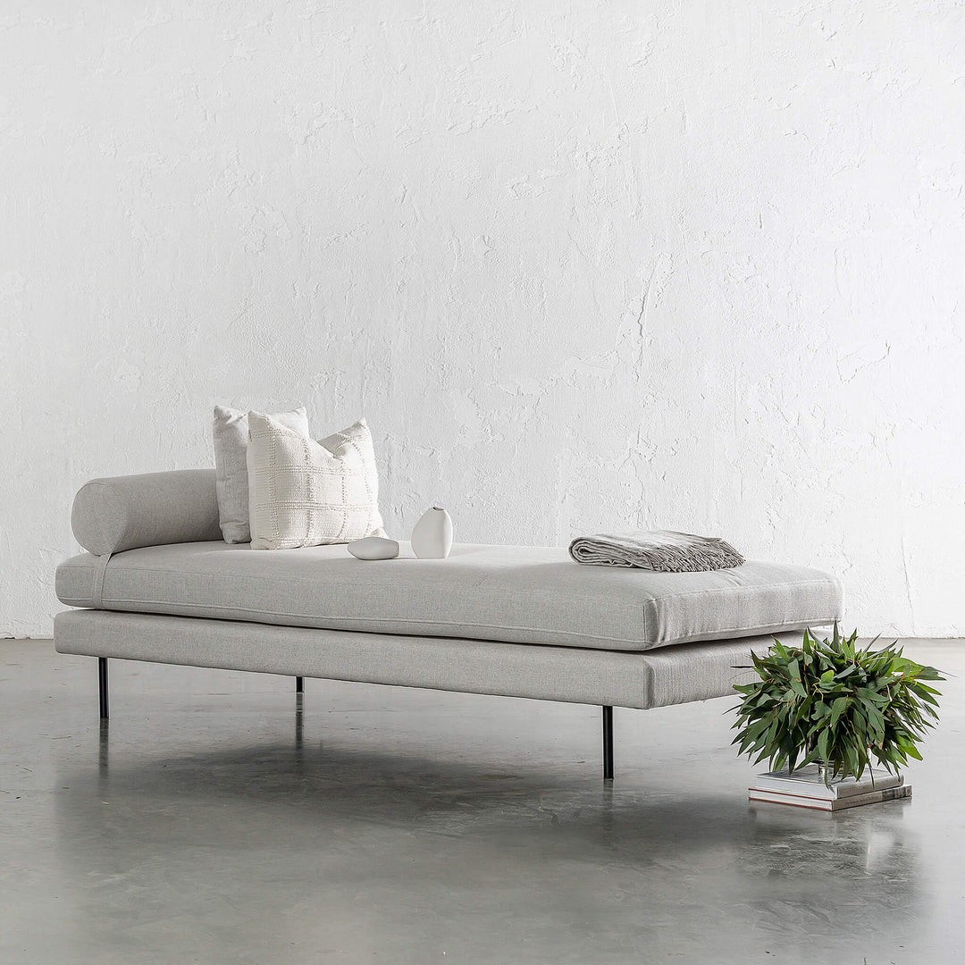 CARSON CONTEMPO RIBBED DAY BED  |  JOVAN DOVE