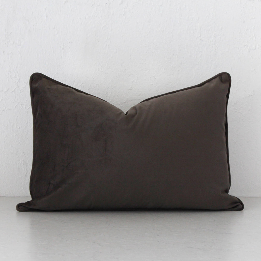 CARSON CUSHION | 40X60 | ANGORA FAWN VELVET