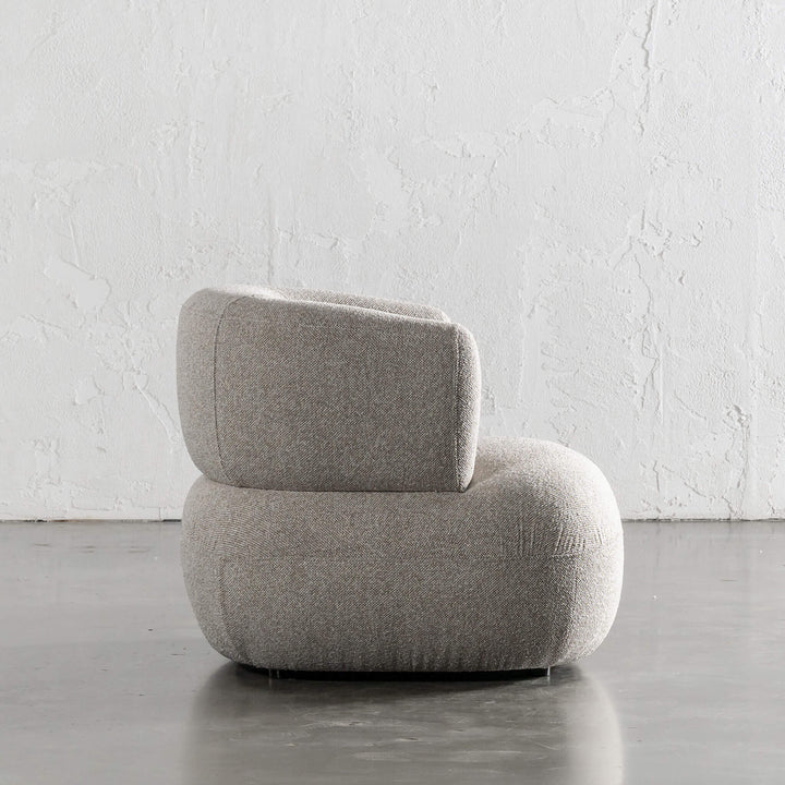 CARSON ROUNDED ARMCHAIR  |  SANDY DUSK