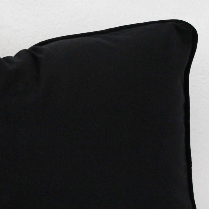 CARSON CUSHION | NOIR  BLACK VELVET CLOSE UP
