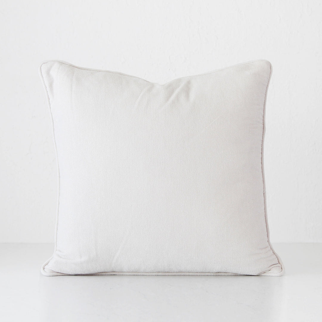 CARSON CUSHION | 50 x 50 | WHITE