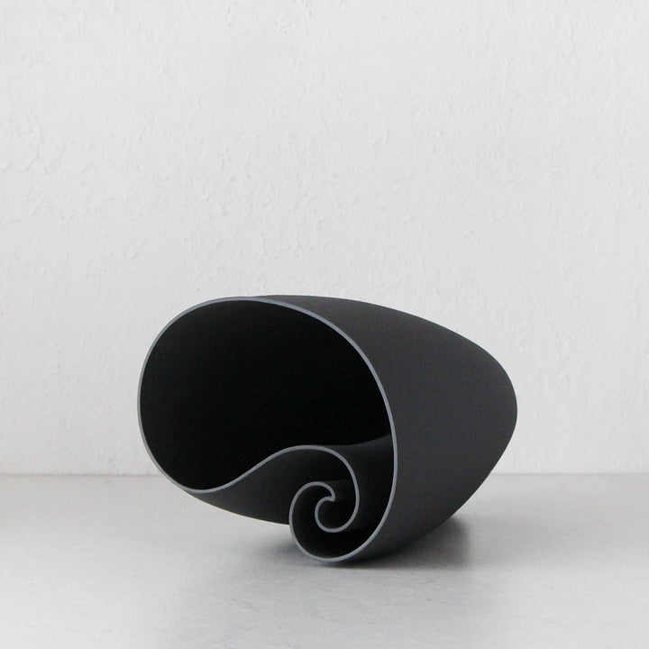 JADE VASE 34CM  |  CHARCOAL