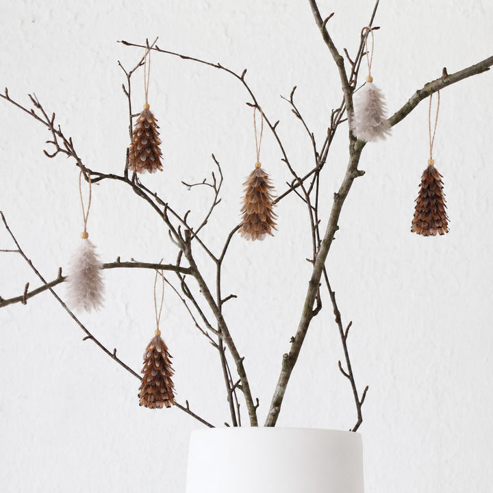 CHATILLON FEATHER CHRISTMAS TREE SETS  |  NATURAL