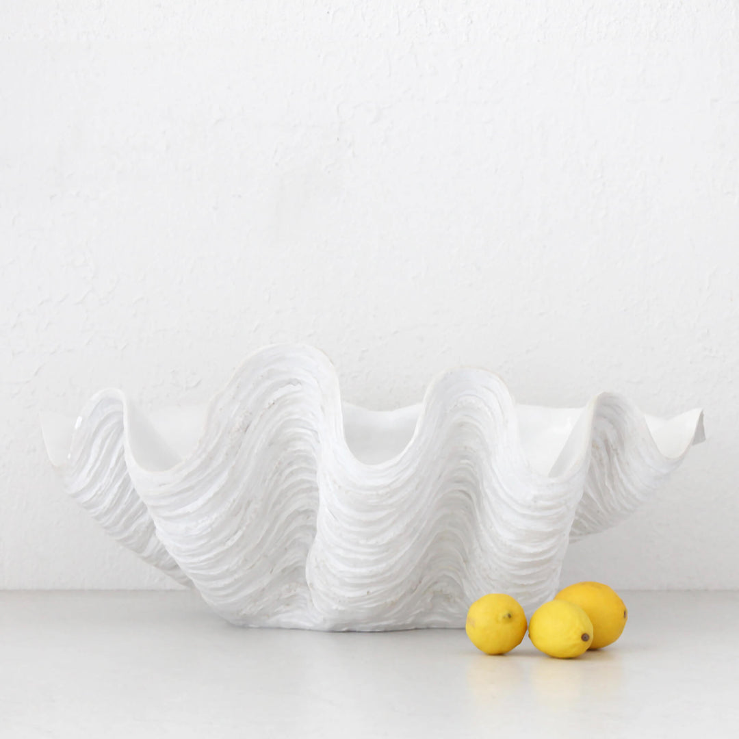 GIANT CLAM SHELL  |  DECORATIVE BOWL   |  WHITE RESIN