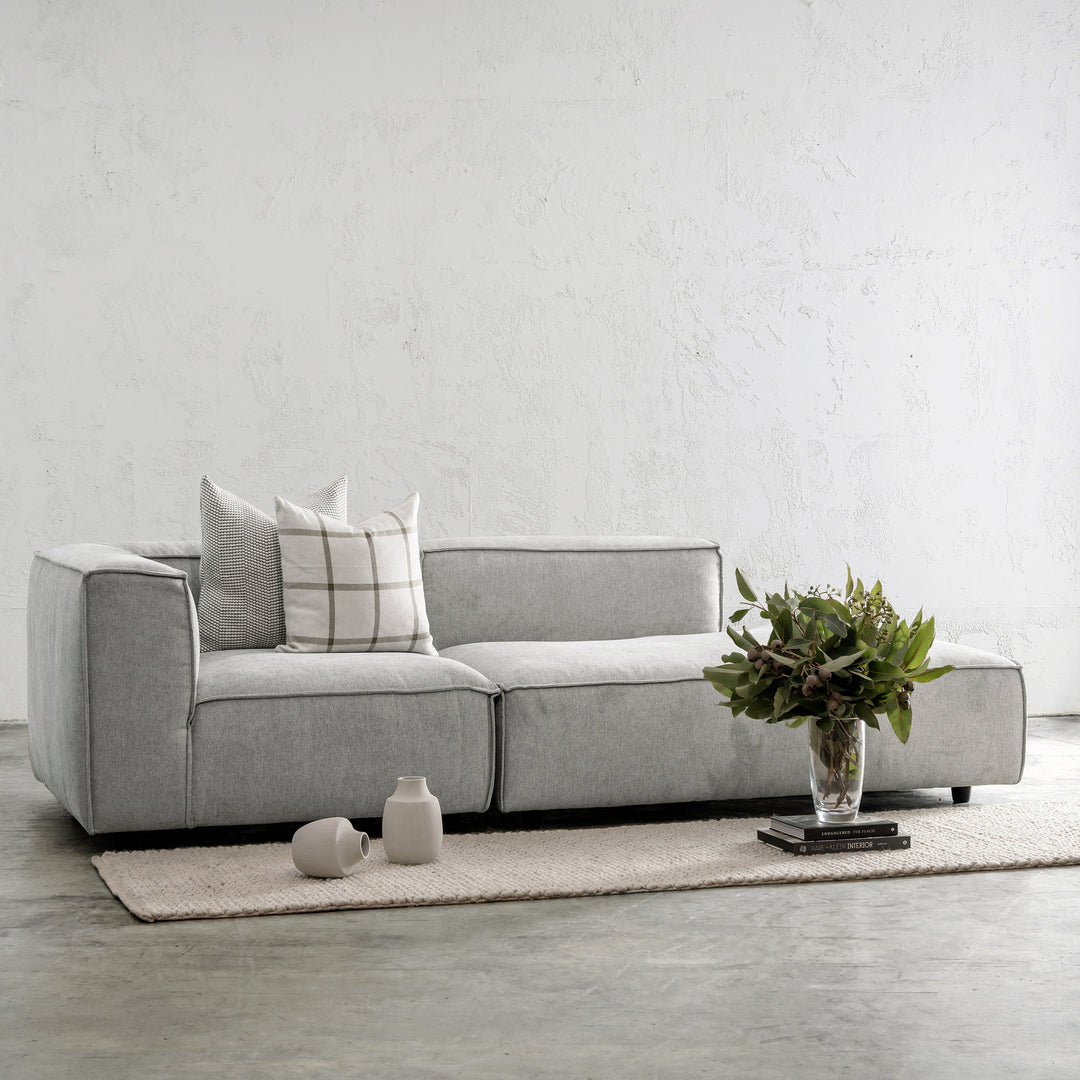 COBURG CHAISE LOUNGE CHAIR  |  FLAGSTONE ASH