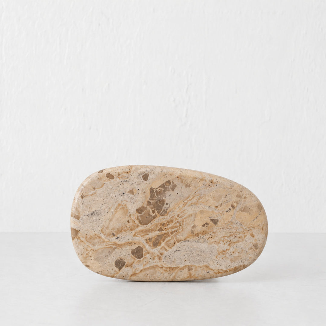 CORINTH SERVING BOARD  |  24CM  |  CAPRI BEIGE MARBLE