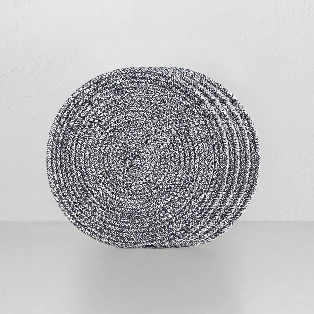 DEMI COTTON ROUND PLACEMAT | NAVY + WHITE | SET OF 4