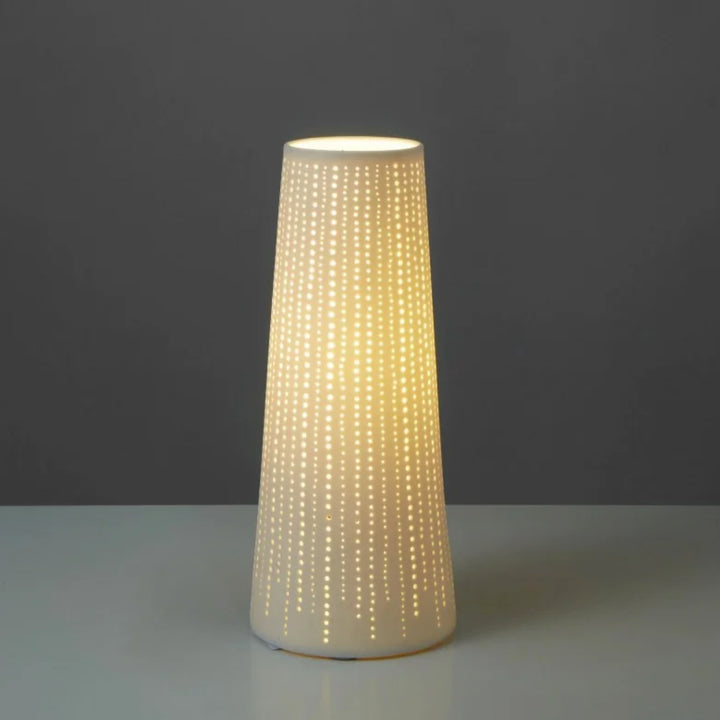 DIANNA PORCELAIN TAPERED LAMP