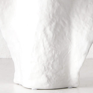 DRUYA CERAMIC VASE CLOSE UP  |  NATURAL WHITE CERAMIC