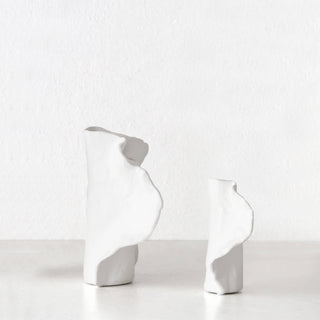 LIVING BY DESIGN EXCLUSIVE  |  DRUYA CERAMIC VASE BUNDLE X2  |  SMALL + MEDIUM  |  NATURAL WHITE CERAMIC