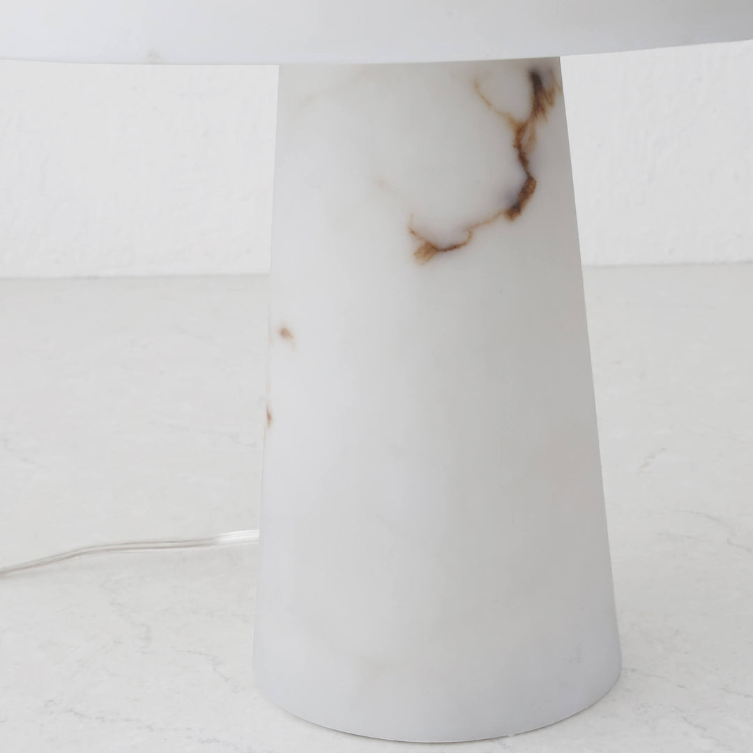 DUNE TABLE LAMP  |  38CM  |  ALABASTER