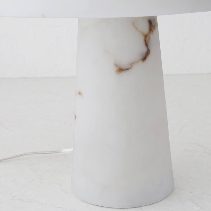DUNE TABLE LAMP  |  38CM  |  ALABASTER
