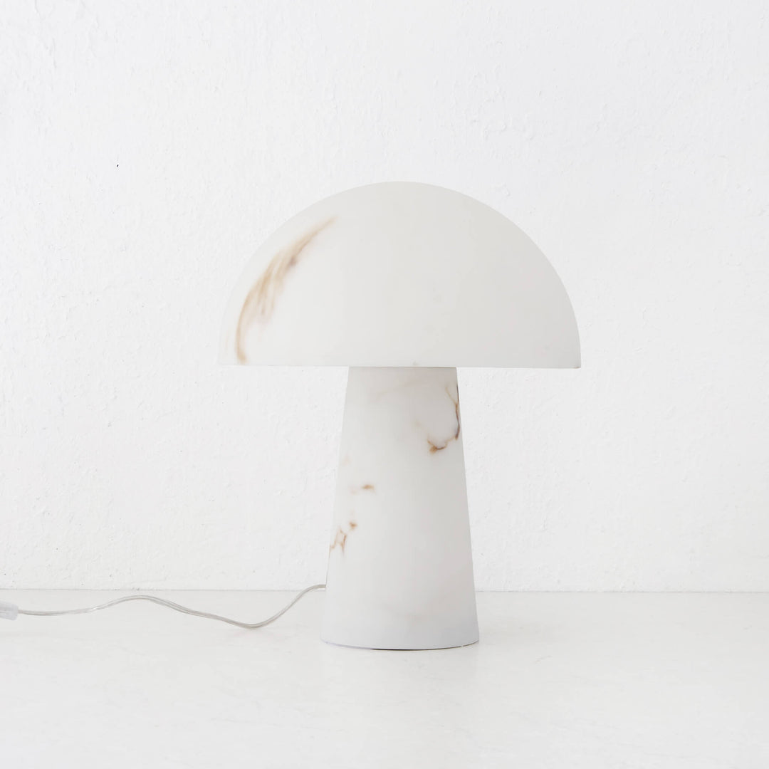 DUNE TABLE LAMP  |  38CM  |  ALABASTER