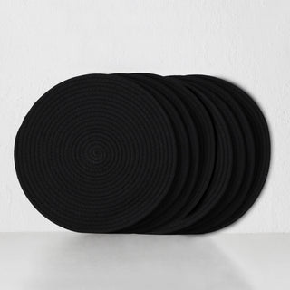DEMI COTTON ROUND PLACEMAT  |  BLACK  |  SET OF 8