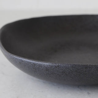 OTTAWA STONEWARE 28CM SHALLOW SERVING BOWL  |  STONE