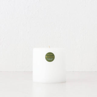 ELUME  |  CITRONELLA PILLAR 4.5X5" CANDLE  |  130+HRS  |  CITRONELLA + TEA TREE + LAVENDER