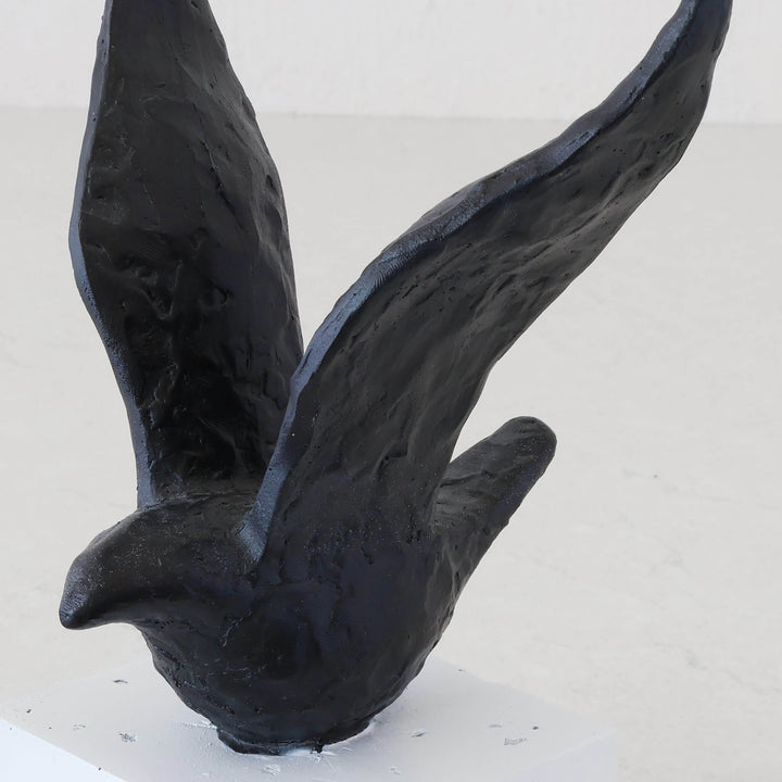 EROS BIRD SCULPTURE  |  BLACK + WHITE RESIN