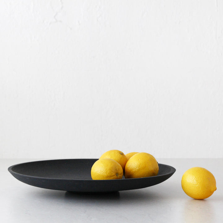 ESHER PLATTER MEDIUM 40CM  |  BLACK