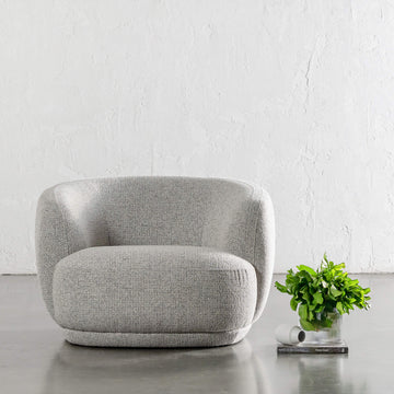 FARO ROUNDED ARMCHAIR  |  WINDSWEPT BEACH