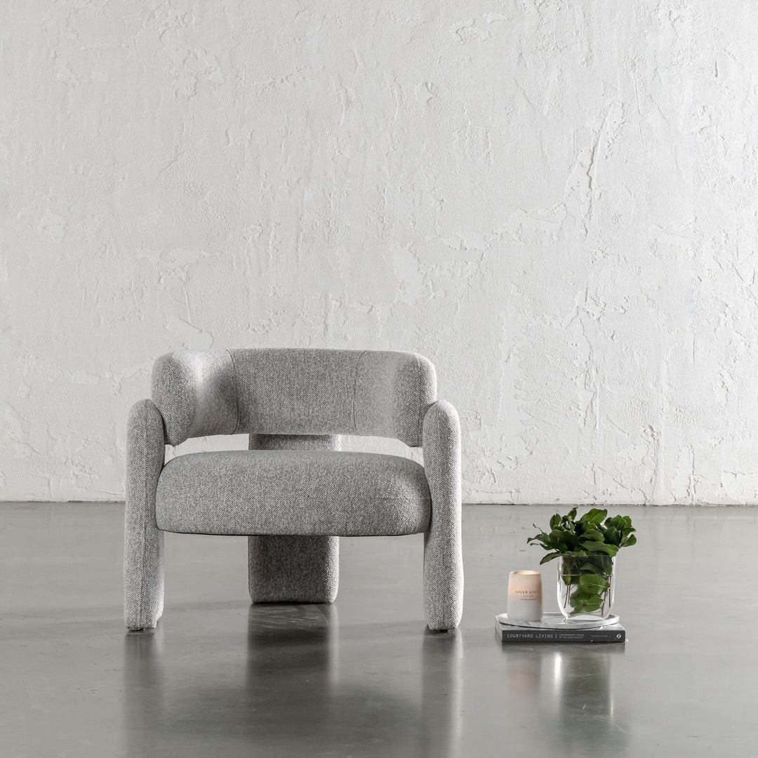 FARO ARMCHAIR  |  GRANITE HAZE