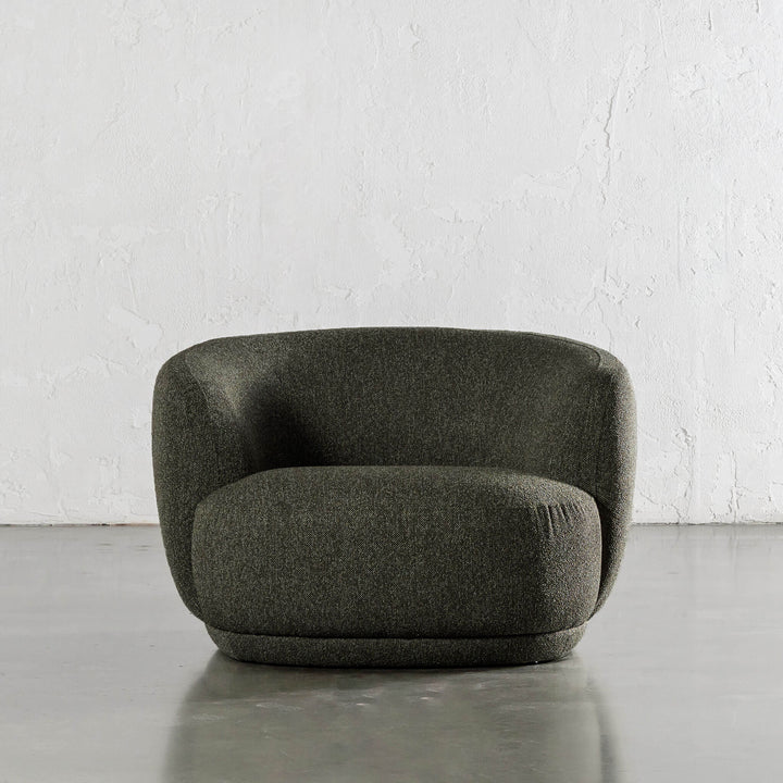 FARO ROUNDED ARMCHAIR  |  BANKSIA LEAF GREEN