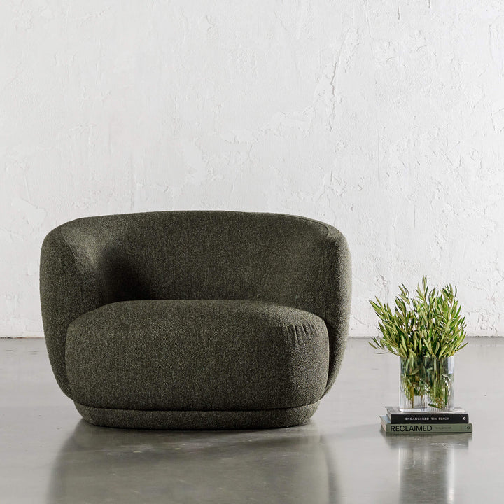 FARO ROUNDED ARMCHAIR  |  BANKSIA LEAF GREEN