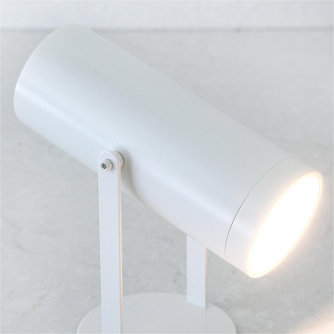 FERERRA LED RECHARGEABLE CYLINDER LAMP  |  23CM  |  WHITE