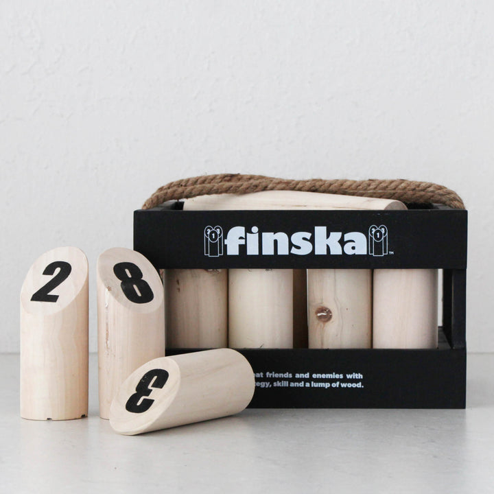 FINSKA ORIGINAL  |  CHARCOAL BLACK  |  PLANET FINSKA  |  LAWN GAME