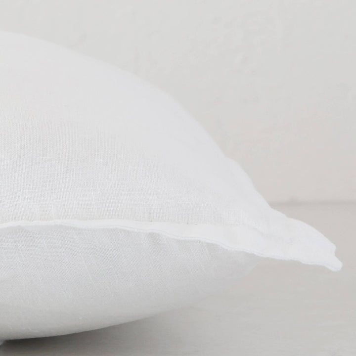 FRENCH LINEN CUSHION  |  CASPER WHITE  |  CLOSE UP