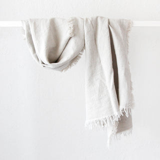 LBD EXCLUSIVE  |  FRENCH LINEN THROW  |  180X140CM  |  NATURAL FLAX