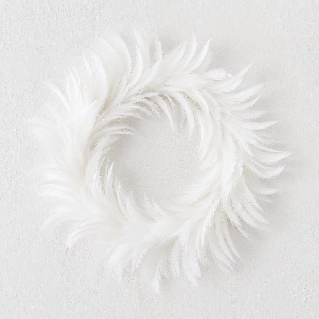 CHATILLON FEATHER WREATHS | WHITE