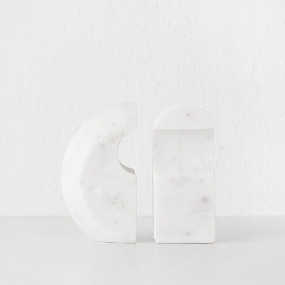 GALLIFA CURVED MARBLE BOOKENDS | SET OF 2 | WHITE MARBLE