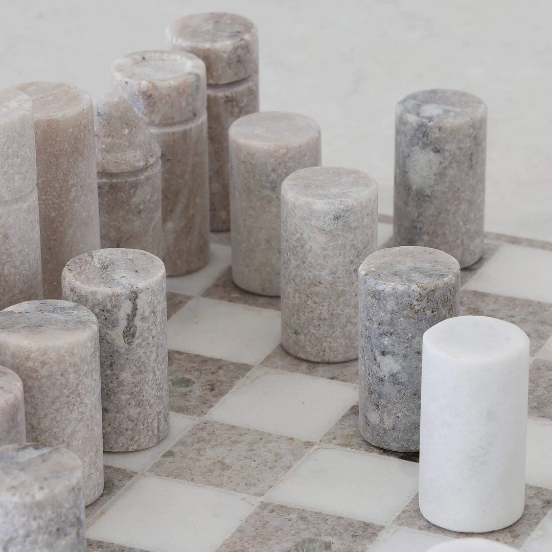 GAMBIT MARBLE CHESS SET  |  WHITE + BEIGE MARBLE