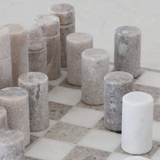 GAMBIT MARBLE CHESS SET  |  WHITE + BEIGE MARBLE