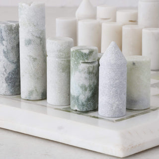GAMBIT MARBLE CHESS SET  |  GREEN + WHITE MARBLE