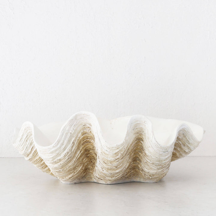 GIANT CLAM SHELL  |  DECORATIVE BOWL   |  NATURAL RESIN  |  EXTRA LARGE