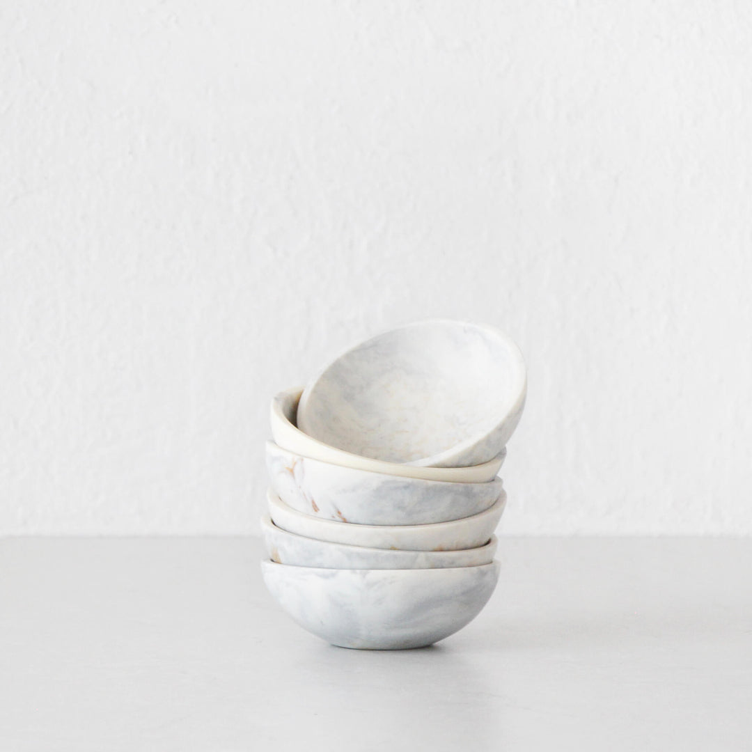 HADLEY RESIN PINCH BOWL BUNDLE X6  |  10CM  |  MARBLED STEEL + SAND