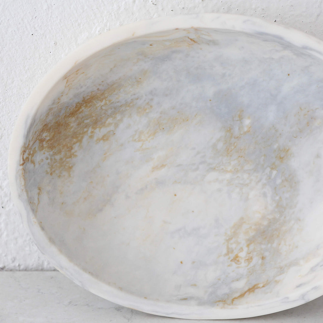 HADLEY OVAL RESIN SERVING BOWL  |  MARBLED STEEL + SAND