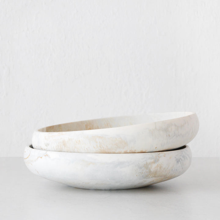 HADLEY RESIN SHALLOW BOWL BUNDLE X2  |  MEDIUM 37CM |  MARBLED STEEL + SAND