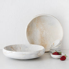 HADLEY RESIN SHALLOW BOWL  |  MEDIUM 37CM |  MARBLED STEEL + SAND