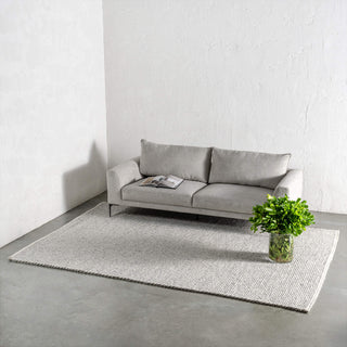 HAND TUFTED RUGS  |  HAMPTONS SILVER