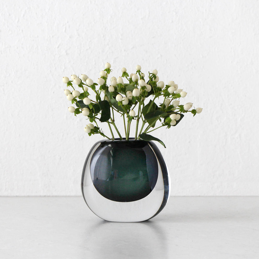 HANS HAND BLOWN VASE BUNDLE X2  |  GREEN + CLEAR GLASS