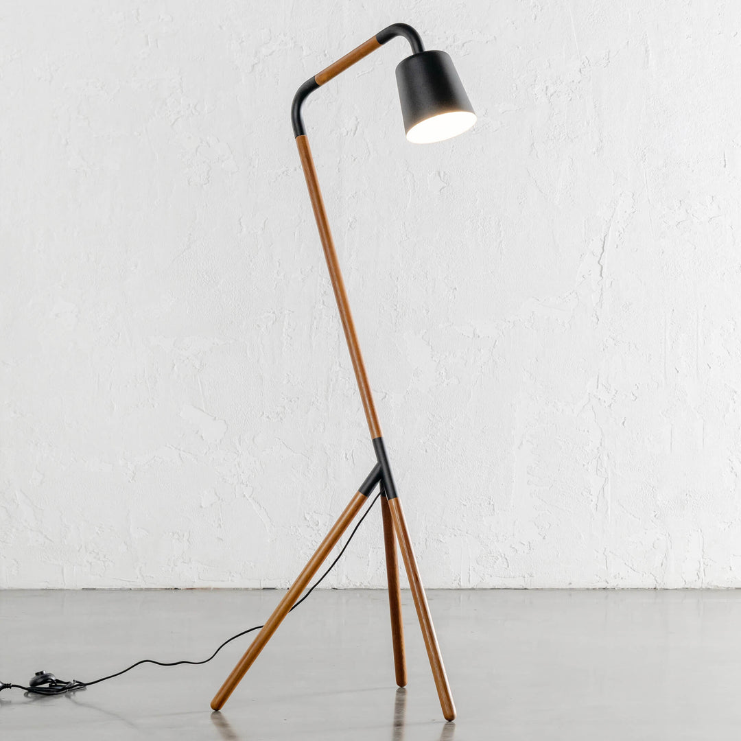 HOPPER FLOOR LAMP  |  WALNUT + BLACK 