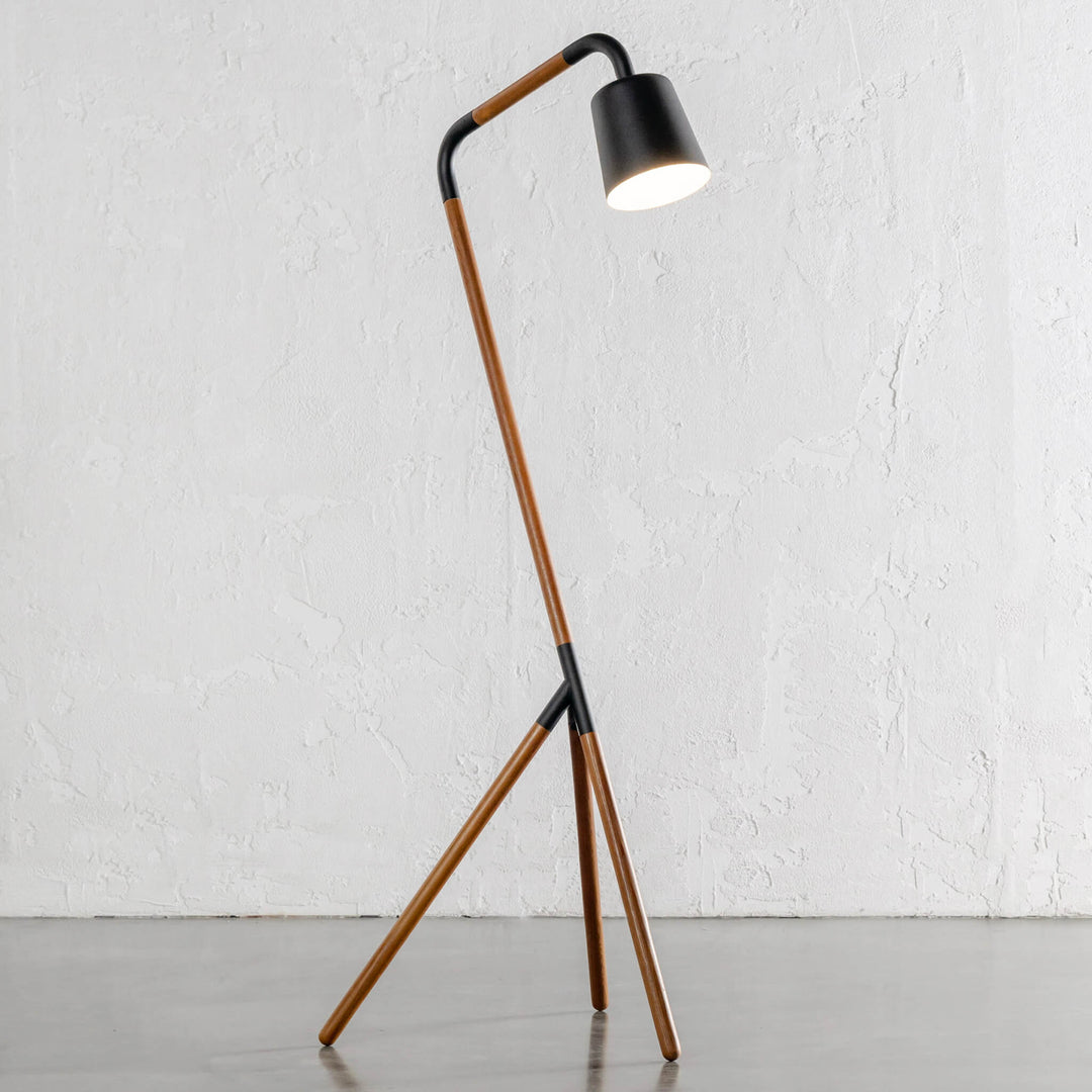 HOPPER FLOOR LAMP | WALNUT + BLACK | LIGHT ON