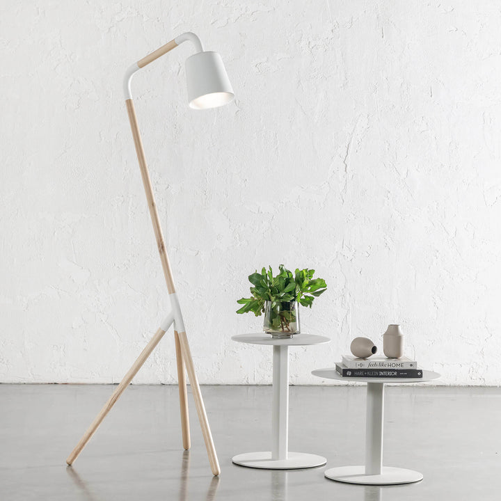 HOPPER FLOOR LAMP  |  WOOD + WHITE