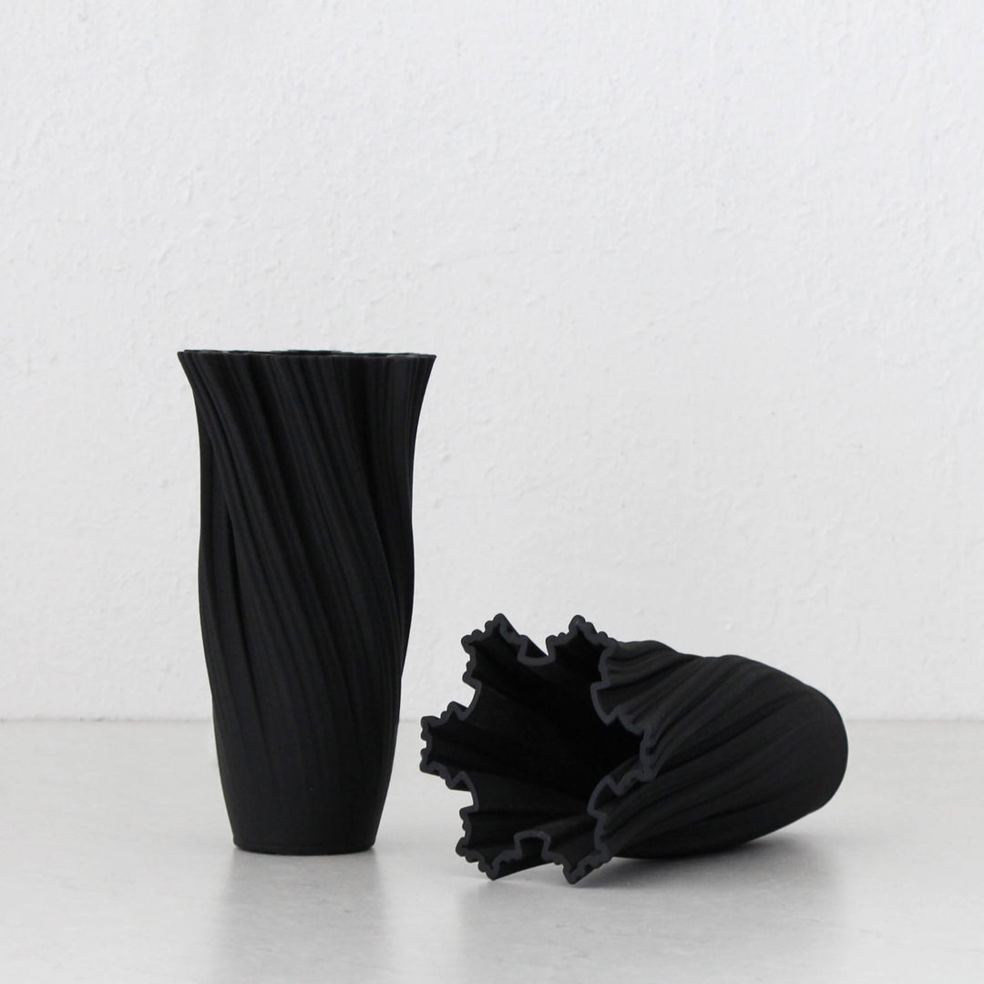 IVY VASE 24CM BUNDLE X2 | MATTE BLACK