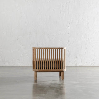 JASPER ULU SPINDLE SOFA CHAIR  |  BEIGE