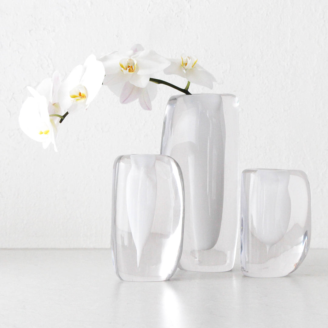 JORG HAND BLOWN VASE | COLLECTION