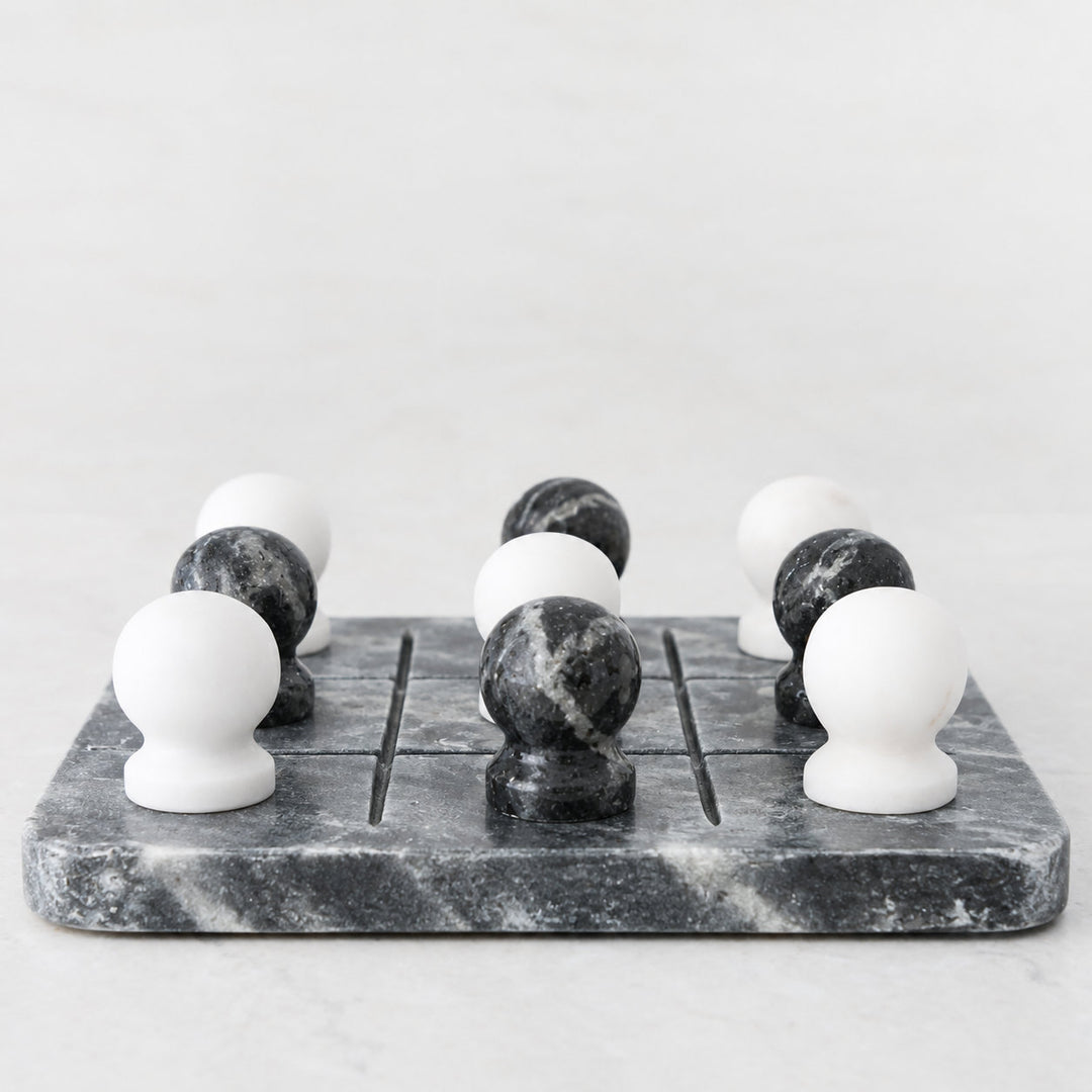 JUEGO MARBLE TIC TAC TOE GAME  |  CHARCOAL + WHITE MARBLE