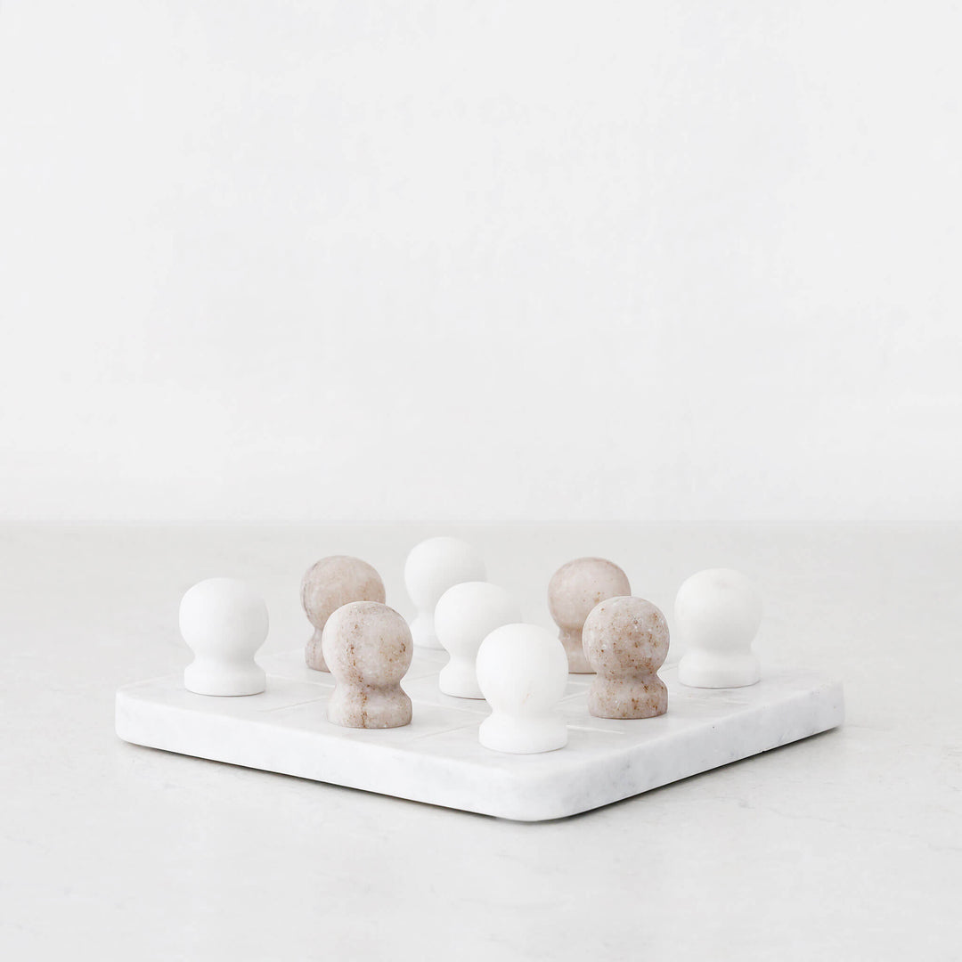 JUEGO MARBLE TIC TAC TOE GAME  |  BEIGE + WHITE MARBLE
